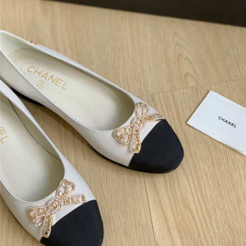High Quality Luxury Chanel Double C Butterfly Diamond Buckle Shoes – Style 54790 product detail