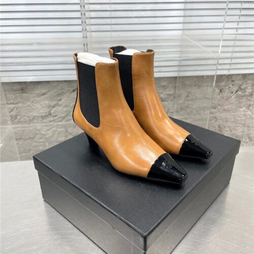 High Quality Luxury Chanel Classic Double C Small Square Toe Chunky Heel Boots