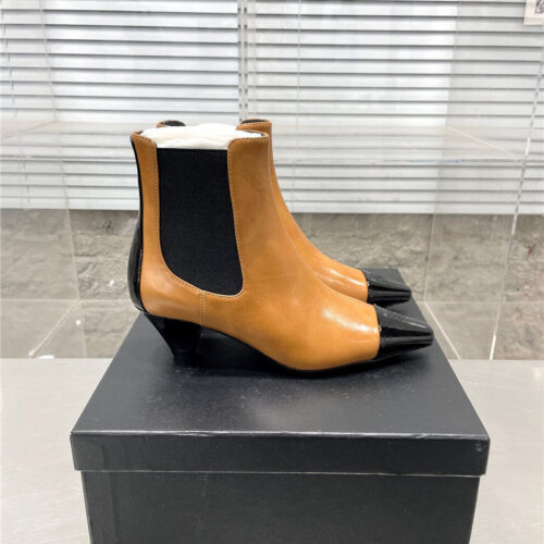 High Quality Luxury Chanel Classic Double C Small Square Toe Chunky Heel Boots product detail