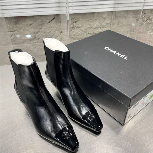 High Quality Luxury Chanel Classic Double C Small Square Toe Chunky Heel Boots – Style 34694 product detail