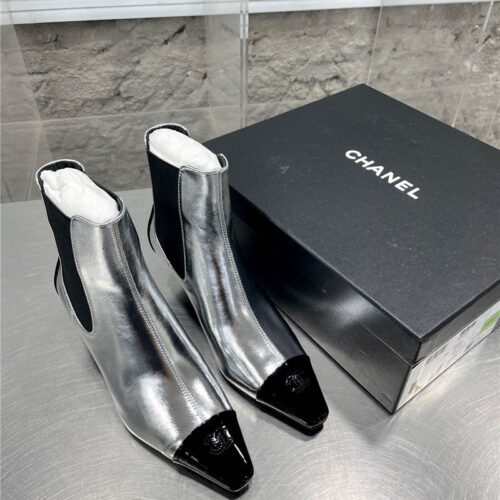 High Quality Luxury Chanel Classic Double C Small Square Toe Chunky Heel Boots – Style 32998 product detail