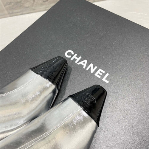 High Quality Luxury Chanel Classic Double C Small Square Toe Chunky Heel Boots – Style 32998 product detail