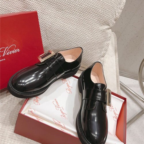 High Quality Luxury Roger Vivier Metal Buckle Derby Shoes product detail