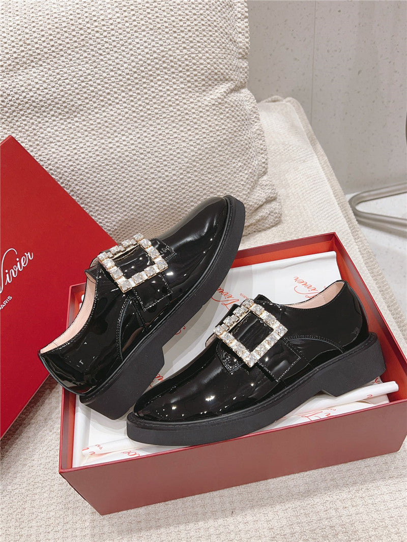 High Quality Luxury Roger Vivier Buckle Derby Shoes – Sizes 35–41 product detail