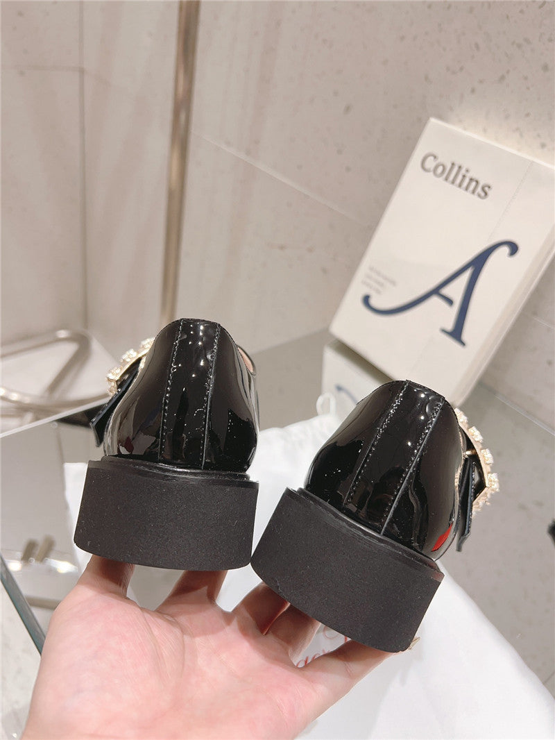 High Quality Luxury Roger Vivier Buckle Derby Shoes – Sizes 35–41 product detail
