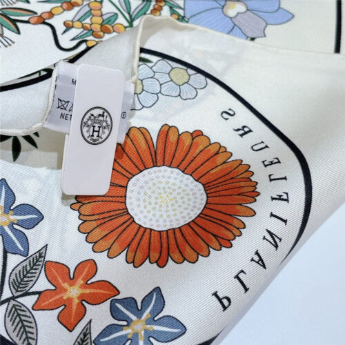 High Quality Luxury Hermes “Flower Map” 90 Cm Scarf – Style 26273 product detail