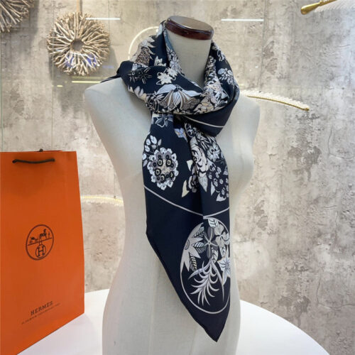 High Quality Luxury Hermes “Flower Map” 90 Cm Scarf alternate view