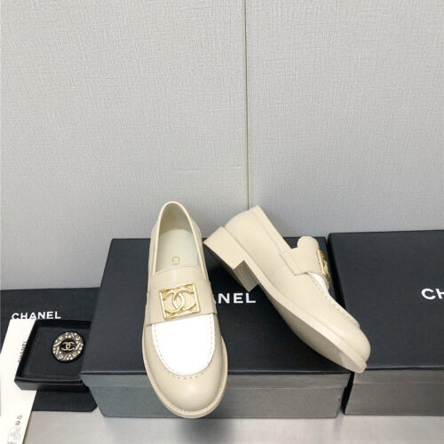 High Quality Luxury Chanel Chunky Heel Round Toe Shoes product detail