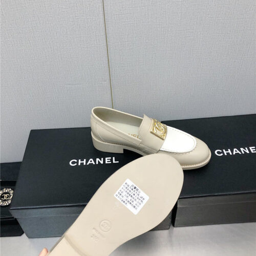 High Quality Luxury Chanel Chunky Heel Round Toe Shoes product detail