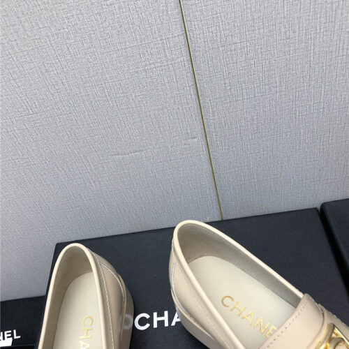 High Quality Luxury Chanel Chunky Heel Round Toe Shoes product detail