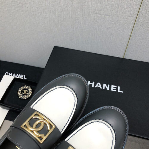 High Quality Luxury Chanel Chunky Heel Round Toe Shoes – Style 78982 product detail