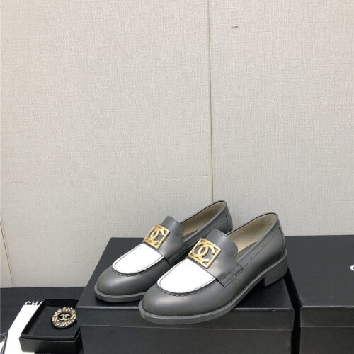 High Quality Luxury Chanel Chunky Heel Round Toe Shoes – Style 78982 product detail