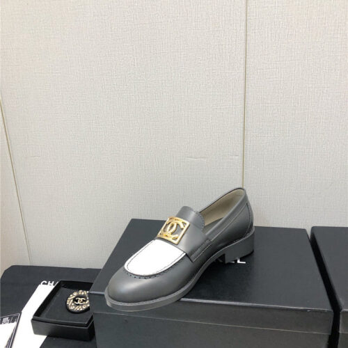 High Quality Luxury Chanel Chunky Heel Round Toe Shoes – Style 78982 product detail