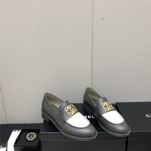 High Quality Luxury Chanel Chunky Heel Round Toe Shoes – Style 78982