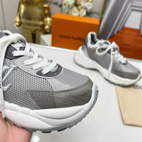 High Quality Luxury Louis Vuitton New Casual Sneakers – Style 08131 product detail