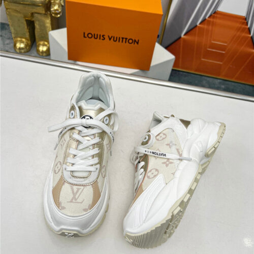 High Quality Luxury Louis Vuitton New Casual Sneakers – Style 39203 product detail