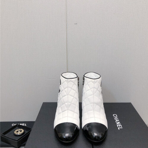 High Quality Luxury Chanel C Standard Round Toe Chunky Heel Ankle Boots product detail