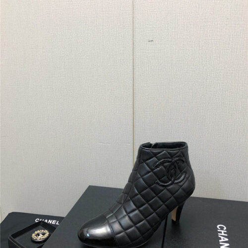 High Quality Luxury Chanel C Standard Round Toe Chunky Heel Ankle Boots – Style 12550 product detail