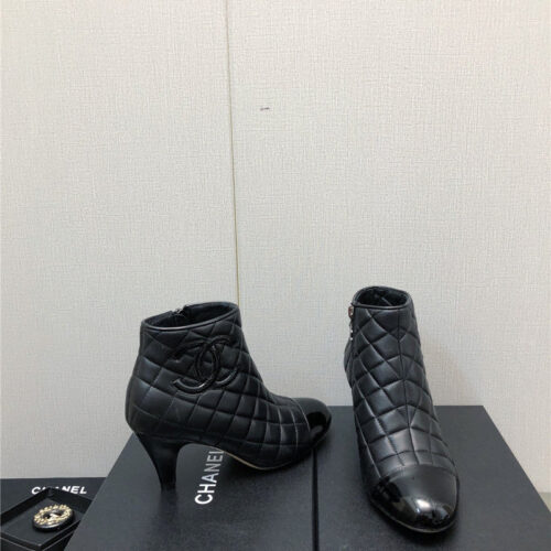 High Quality Luxury Chanel C Standard Round Toe Chunky Heel Ankle Boots – Style 12550 product detail
