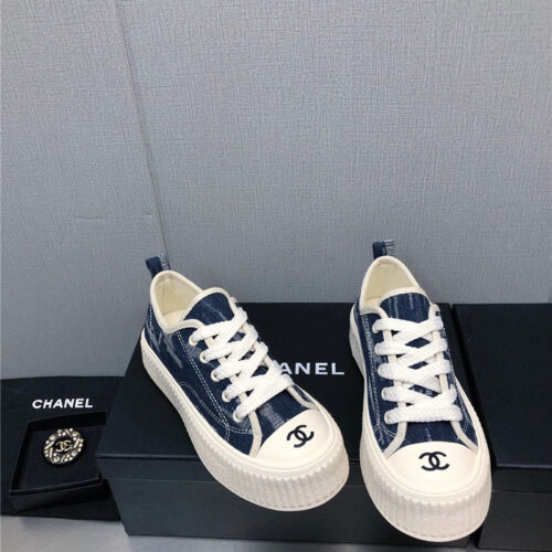 High Quality Luxury Chanel Printed White Shoes – Style 51814 alternate view