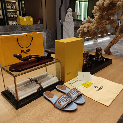 High Quality Luxury Fendi Haute Couture Flat Sandals – Style 35379 product detail