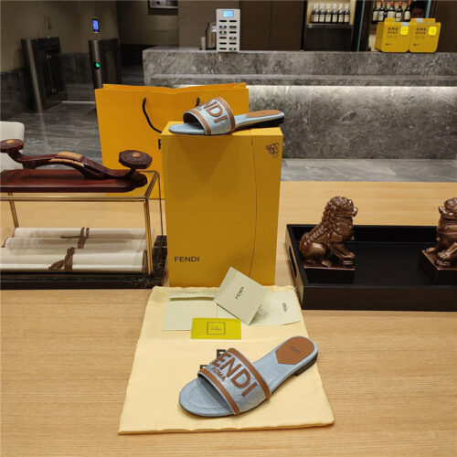 High Quality Luxury Fendi Haute Couture Flat Sandals – Style 35379 product detail