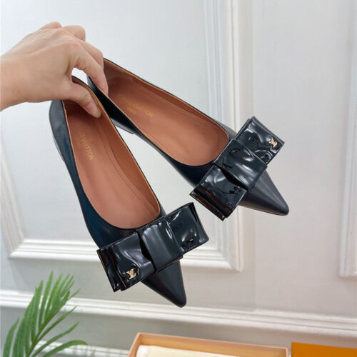 High Quality Luxury Louis Vuitton Bowknot Pointed Shoes – Style 29539 product detail