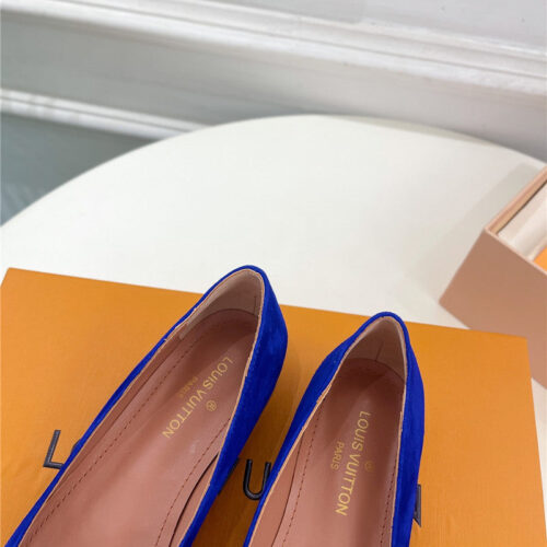 High Quality Luxury Louis Vuitton Bowknot Pointed Shoes – Style 15971 product detail