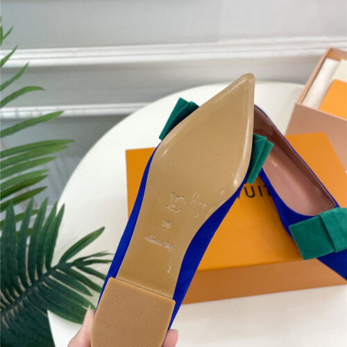 High Quality Luxury Louis Vuitton Bowknot Pointed Shoes – Style 15971 product detail