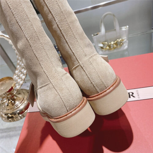 High Quality Luxury Roger Vivier New Mid Calf Boots – Style 09940 product detail