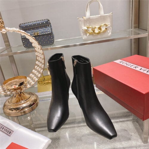 High Quality Luxury Roger Vivier Autumn And Winter New Womens Boots product detail