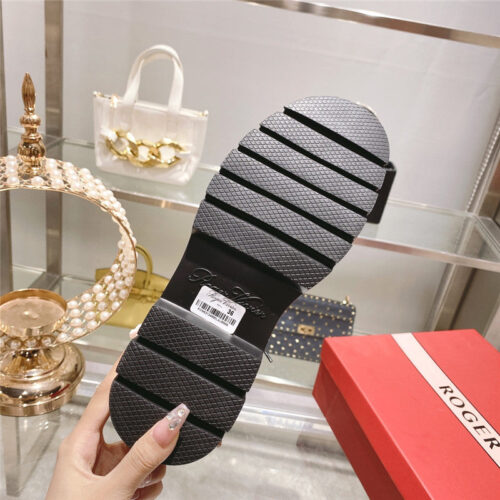 High Quality Luxury Roger Vivier New Boots Knit Boots Sports High Boots – Style 17332 product detail