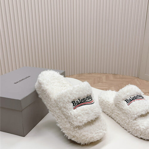 High Quality Luxury Balenciaga Platform Fur Sliders alternate view