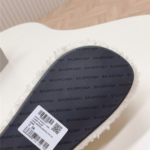 High Quality Luxury Balenciaga Platform Fur Sliders product detail