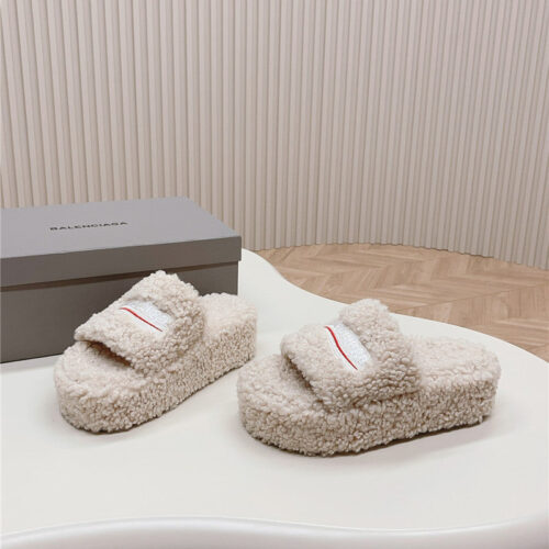 High Quality Luxury Balenciaga Platform Fur Sliders – Style 13923 product detail