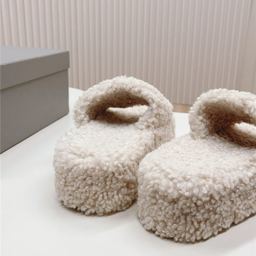 High Quality Luxury Balenciaga Platform Fur Sliders – Style 13923 product detail
