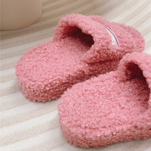 High Quality Luxury Balenciaga Platform Fur Sliders – Style 77763 product detail