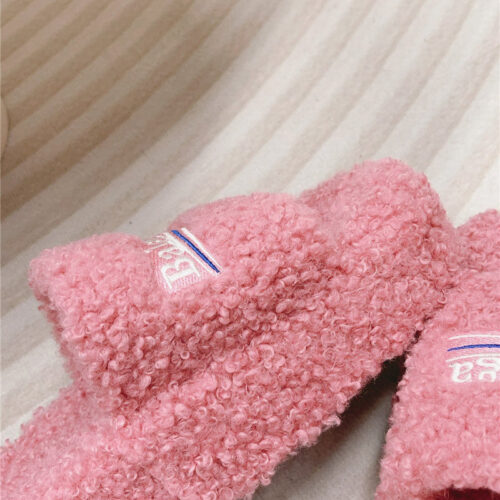 High Quality Luxury Balenciaga Platform Fur Sliders – Style 77763 product detail