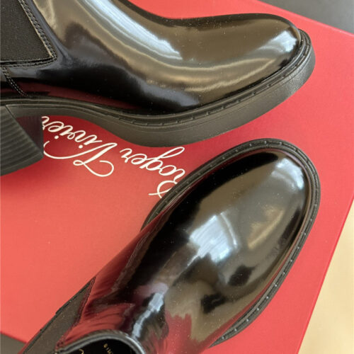 High Quality Luxury Roger Vivier Square Buckle Chunky Heel Chelsea Boots product detail