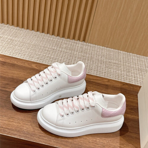 High Quality Luxury Alexander McQueen Classic All-Match Small White Shoes – Style 05603