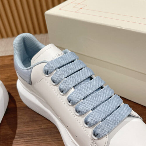High Quality Luxury Alexander McQueen Classic All-Match Small White Shoes – Style 33283 product detail