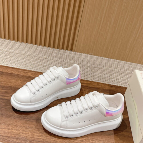 High Quality Luxury Alexander McQueen Classic All-Match Small White Shoes – Style 98819