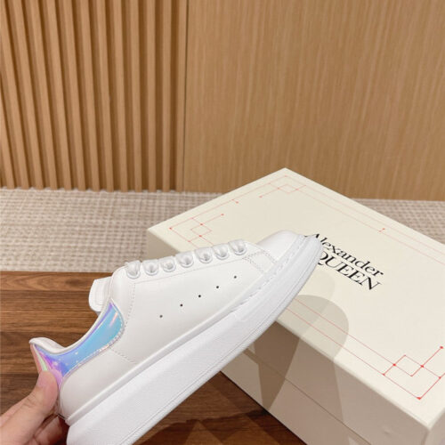 High Quality Luxury Alexander McQueen Classic All-Match Small White Shoes – Style 98819 product detail