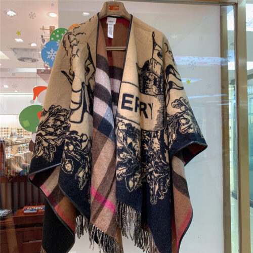 High Quality Luxury Burberry Equestrian Cape product detail