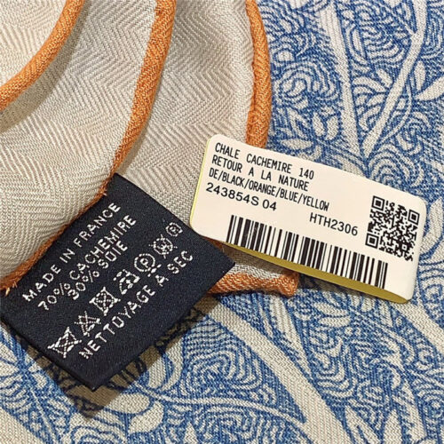 High Quality Luxury Hermes New “Back To Nature” Blue Silk Scarf product detail
