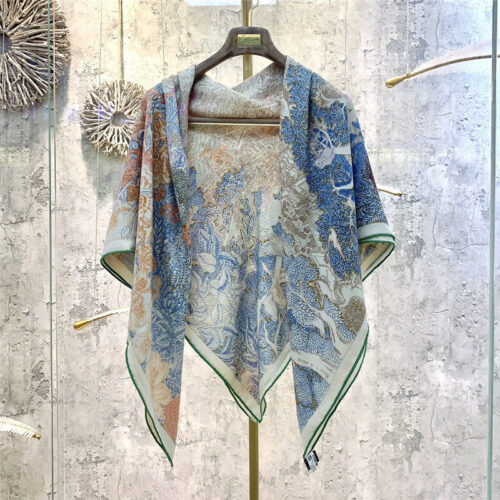 High Quality Luxury Hermes New "Back To Nature" Beige Silk Scarf