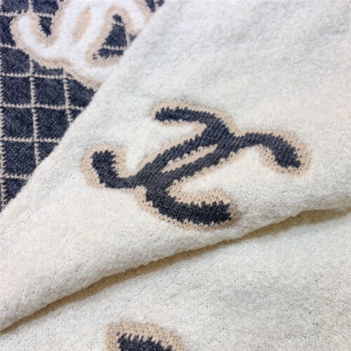 High Quality Luxury Chanel Size 5 Wool Scarf product detail