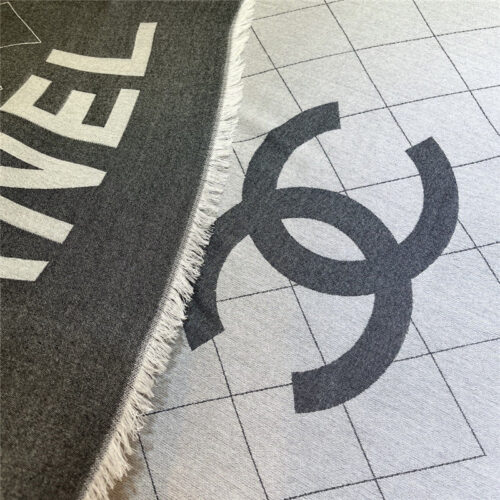 High Quality Luxury Chanel Diamond Double C Large Letters product detail