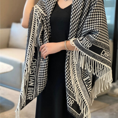 High Quality Luxury Dior Houndstooth Black And White Reversible Shawl product detail