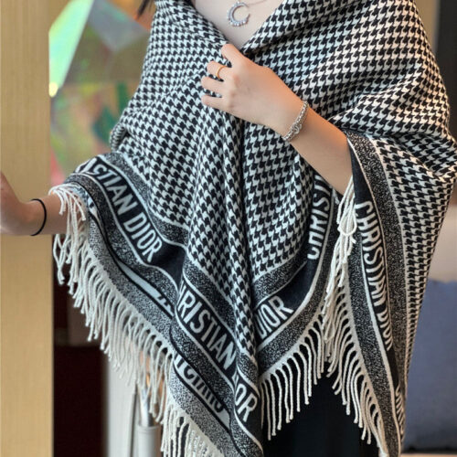 High Quality Luxury Dior Houndstooth Black And White Reversible Shawl product detail